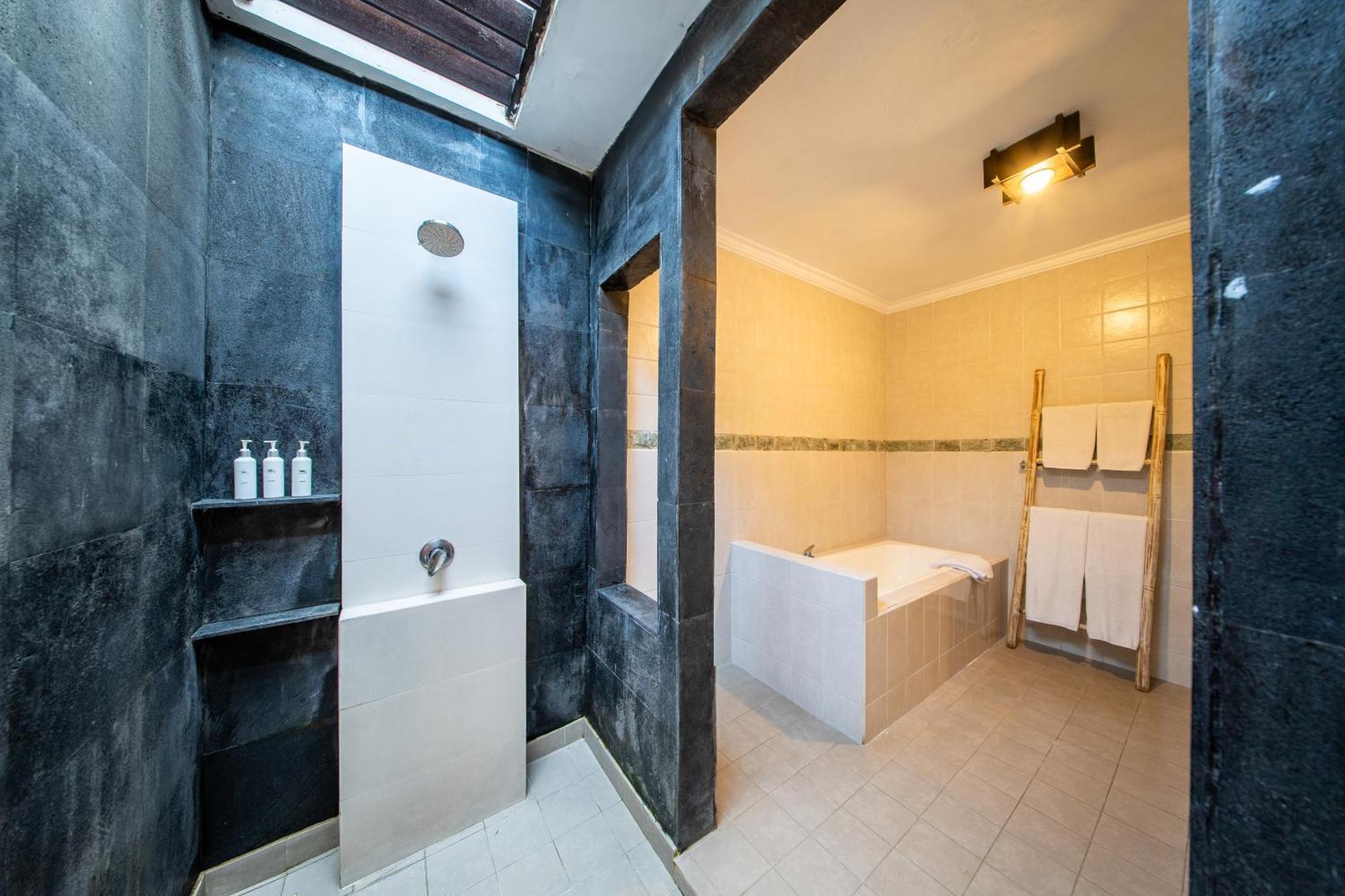 The Tukad Villa Seminyak Eksteriør bilde